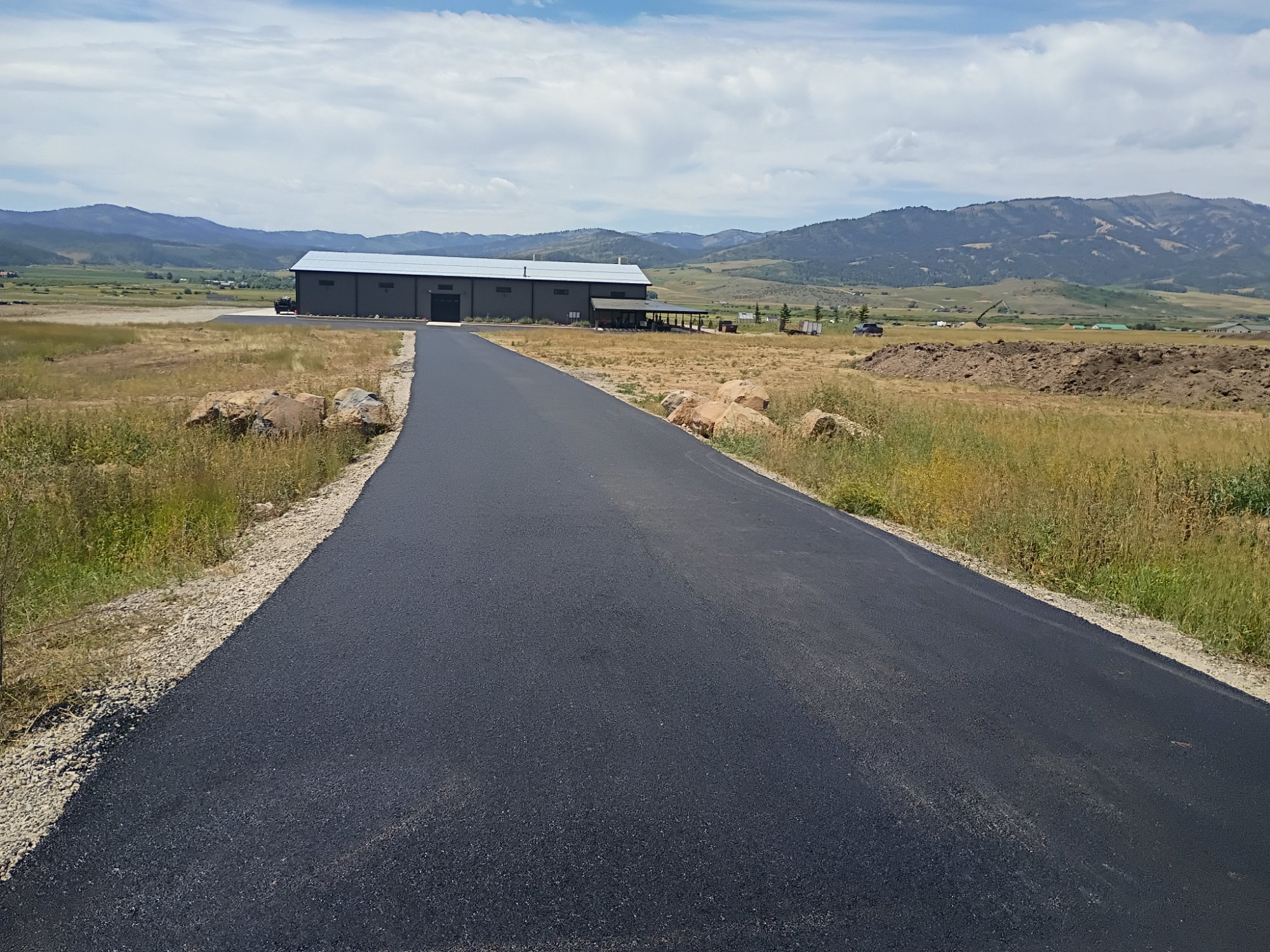 Professional asphalt driveway finish in Ironwood Michigan