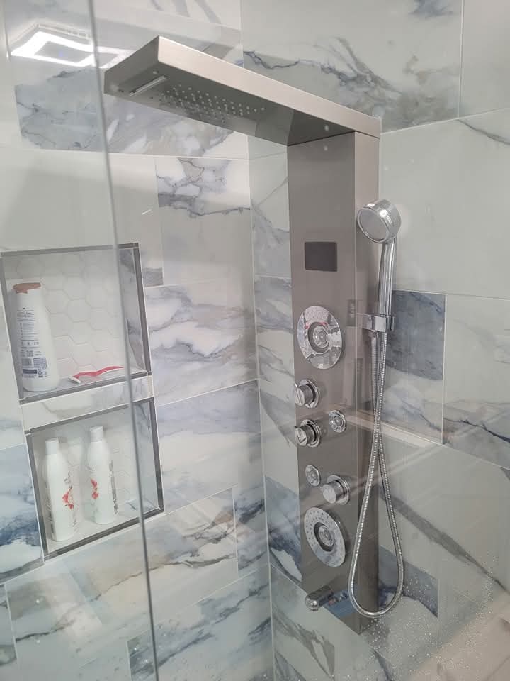 Luxury digital shower tower