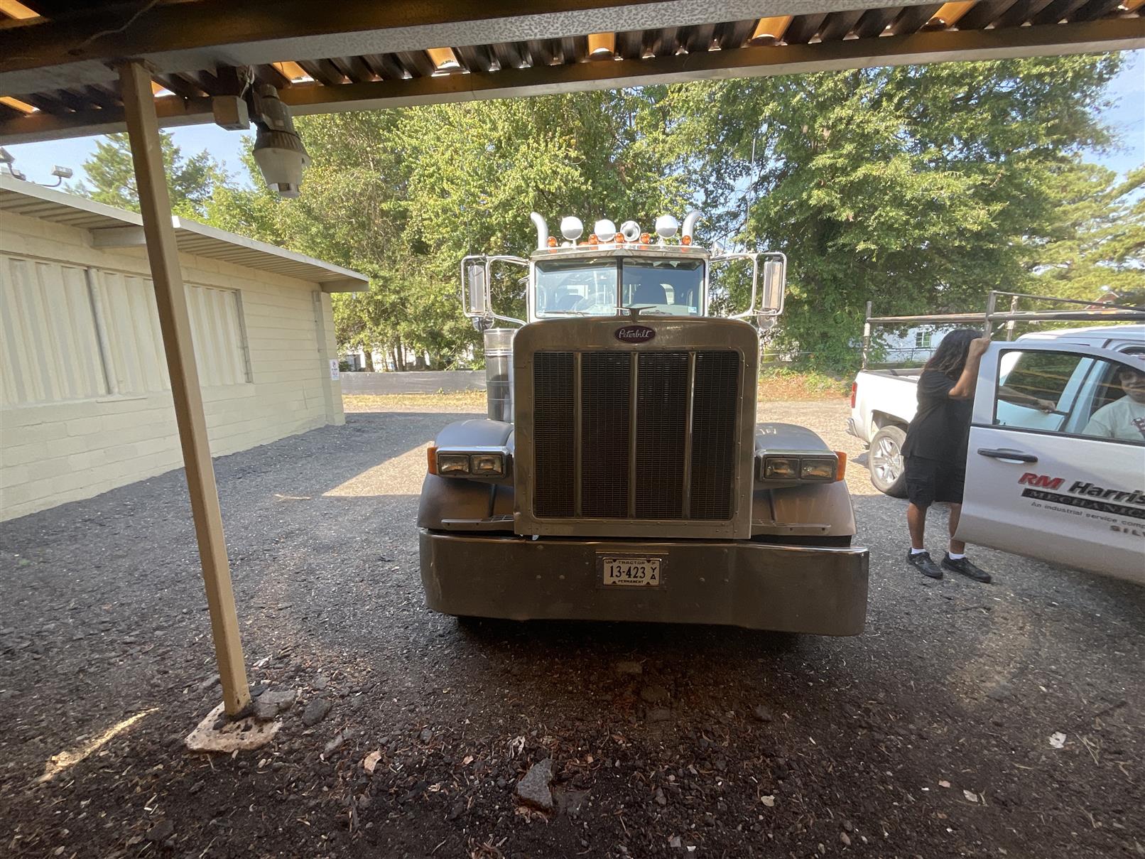 Windshield Replacements — Legendary Auto Glass, Colonial Heights