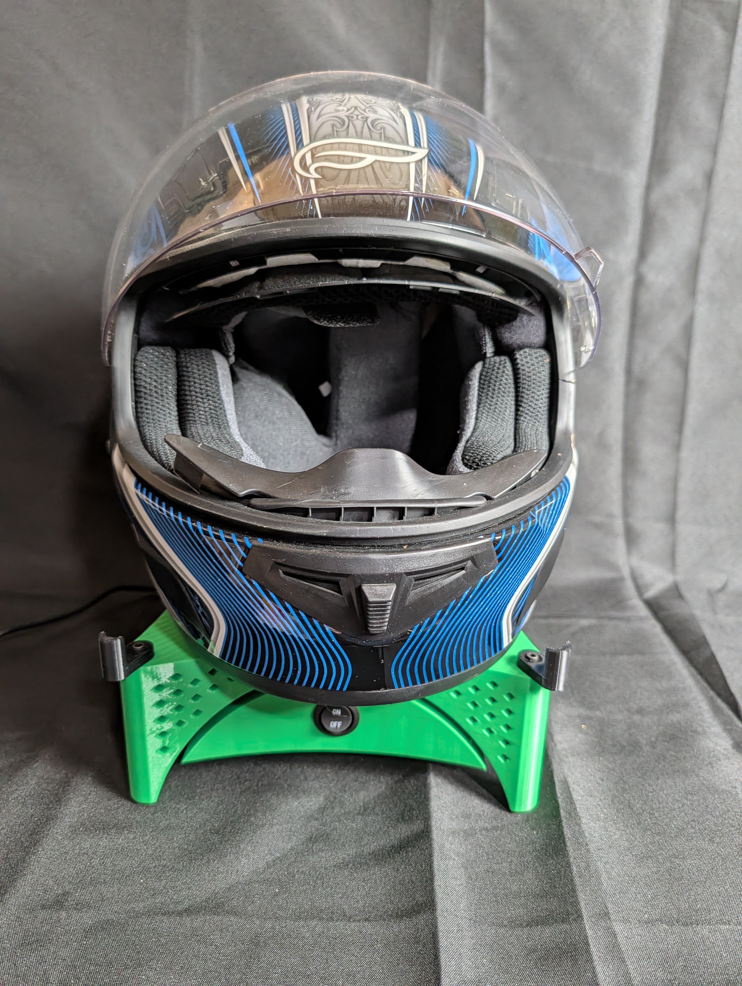 Green helmet dryer
