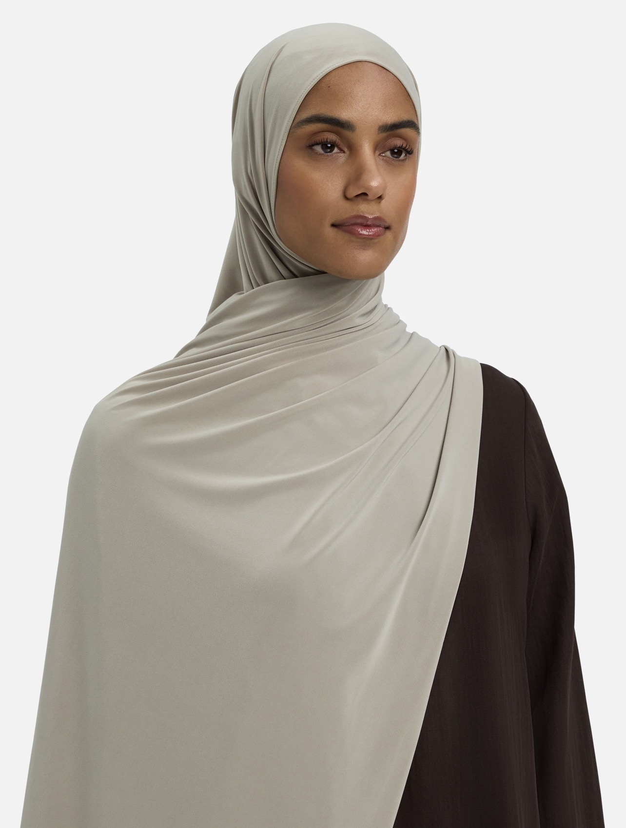 Hijab Premium Jersey — Sage, model front