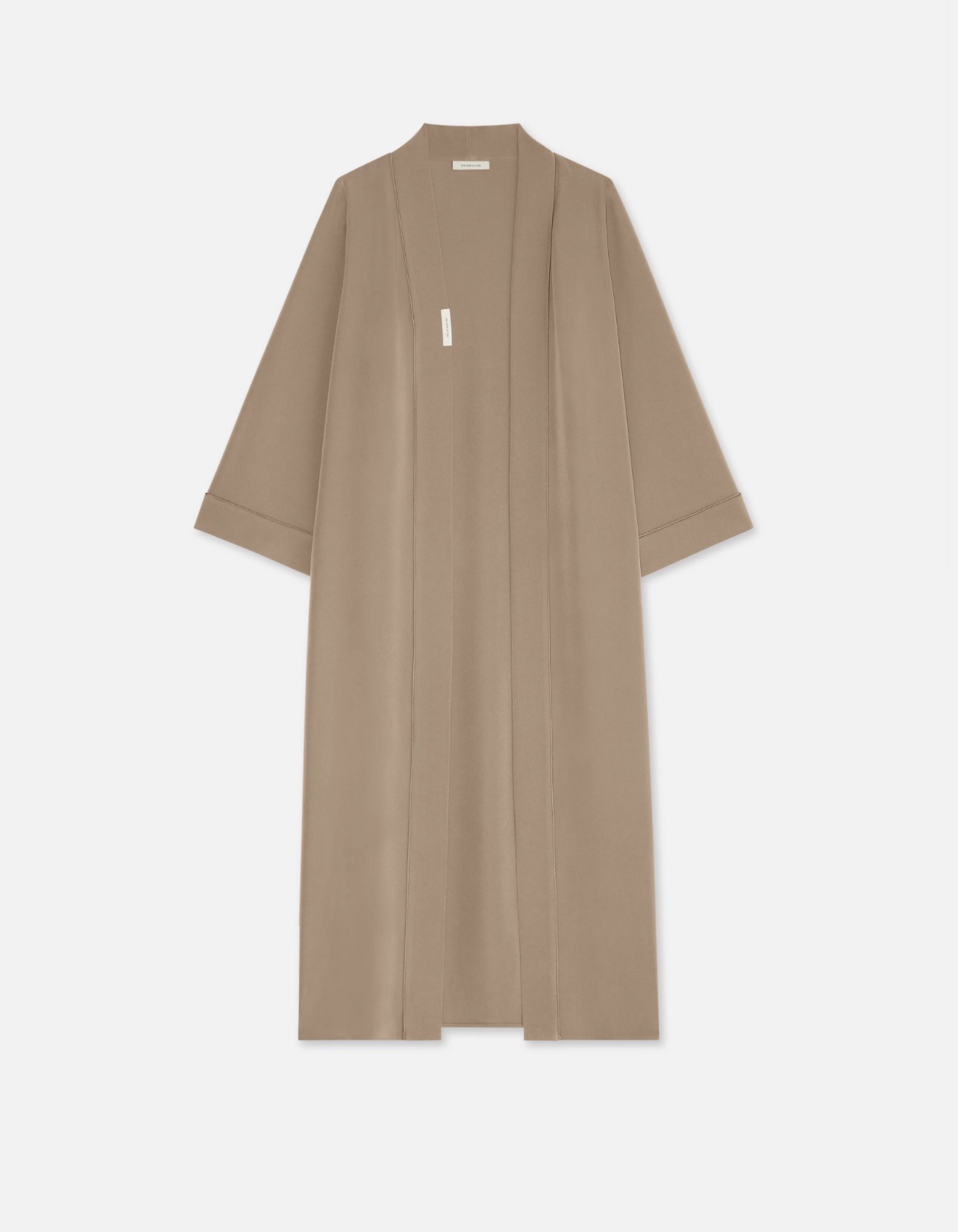 Hijab Premium Jersey — Chocolat, model with outfit