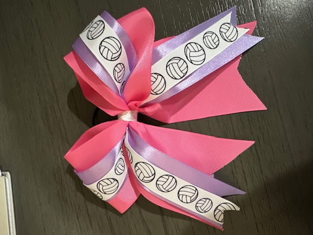 Volleyball Bow - Closeup