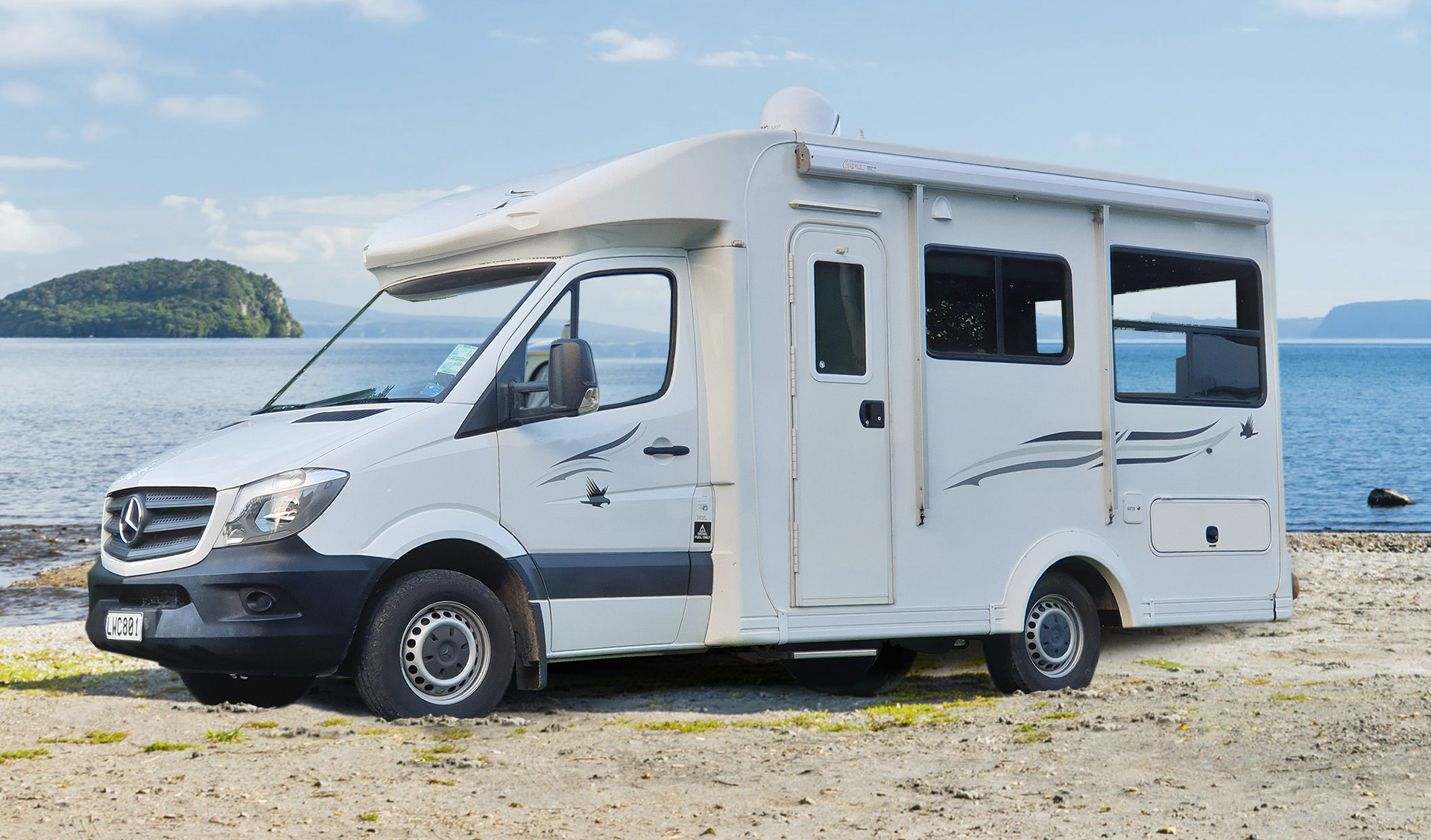 Mercedes Cascade 4-Berth campervan