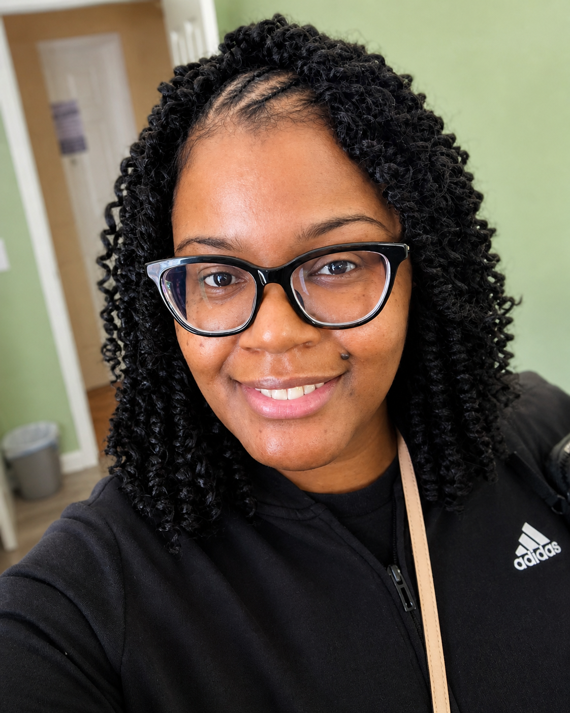 Passion twists selfie at Sinkor Beauty Salon