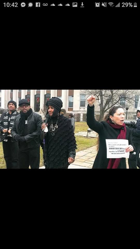 Eve Gomez — Community Advocacy