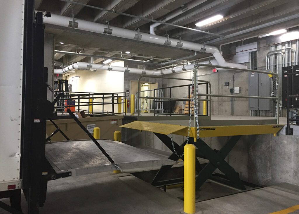 Advance Lifts VLPS-10 Stationary Hydraulic Dock Lift view 5