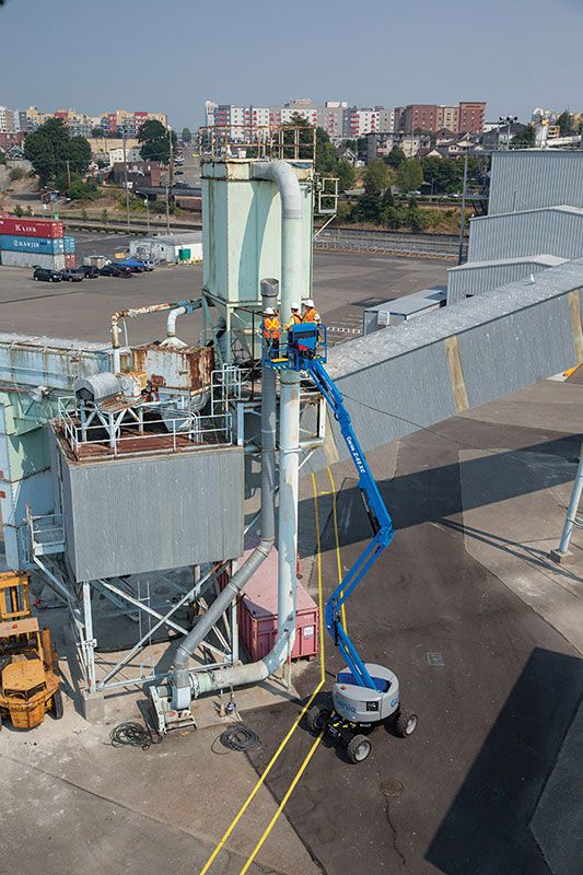 Genie Z-45/25J Articulating Boom Lift with Jib view 3