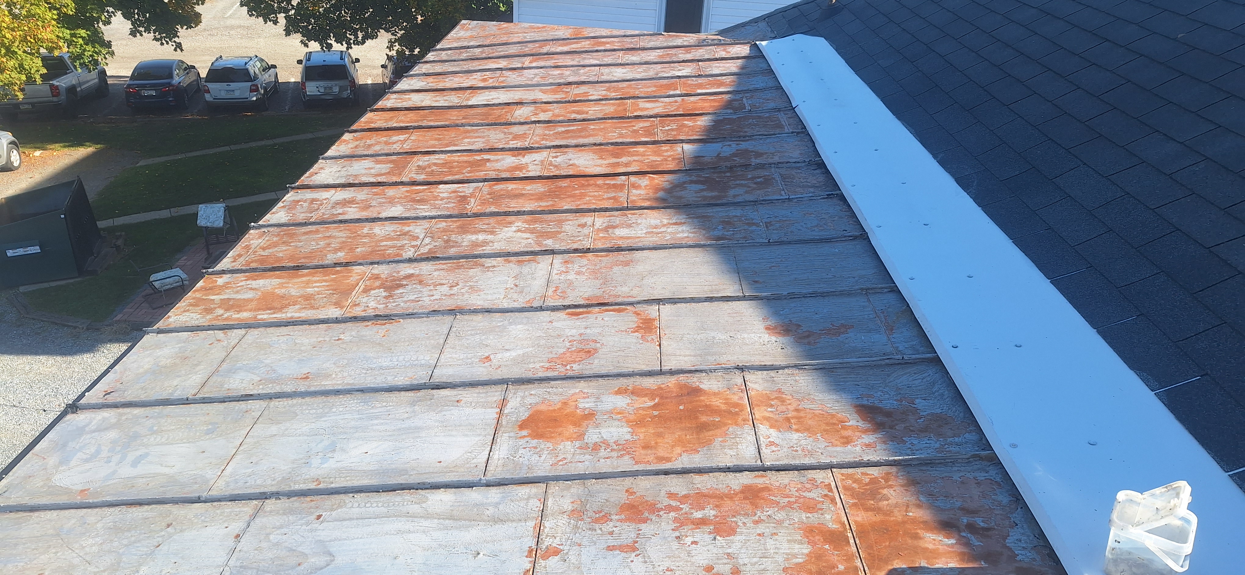 Rusty metal roof before silicone coating — Lebanon PA