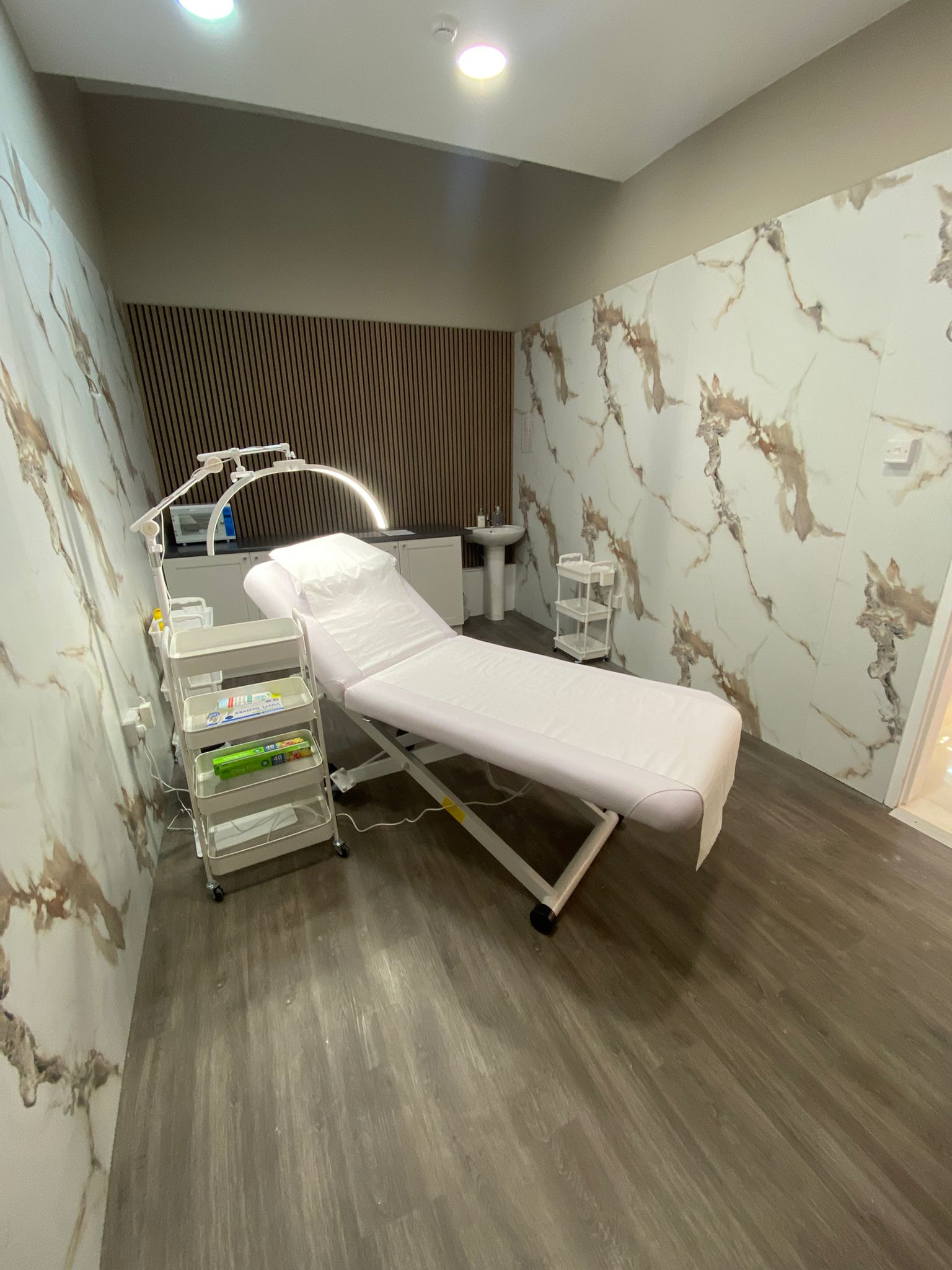 Edinburgh clinic — treatment room