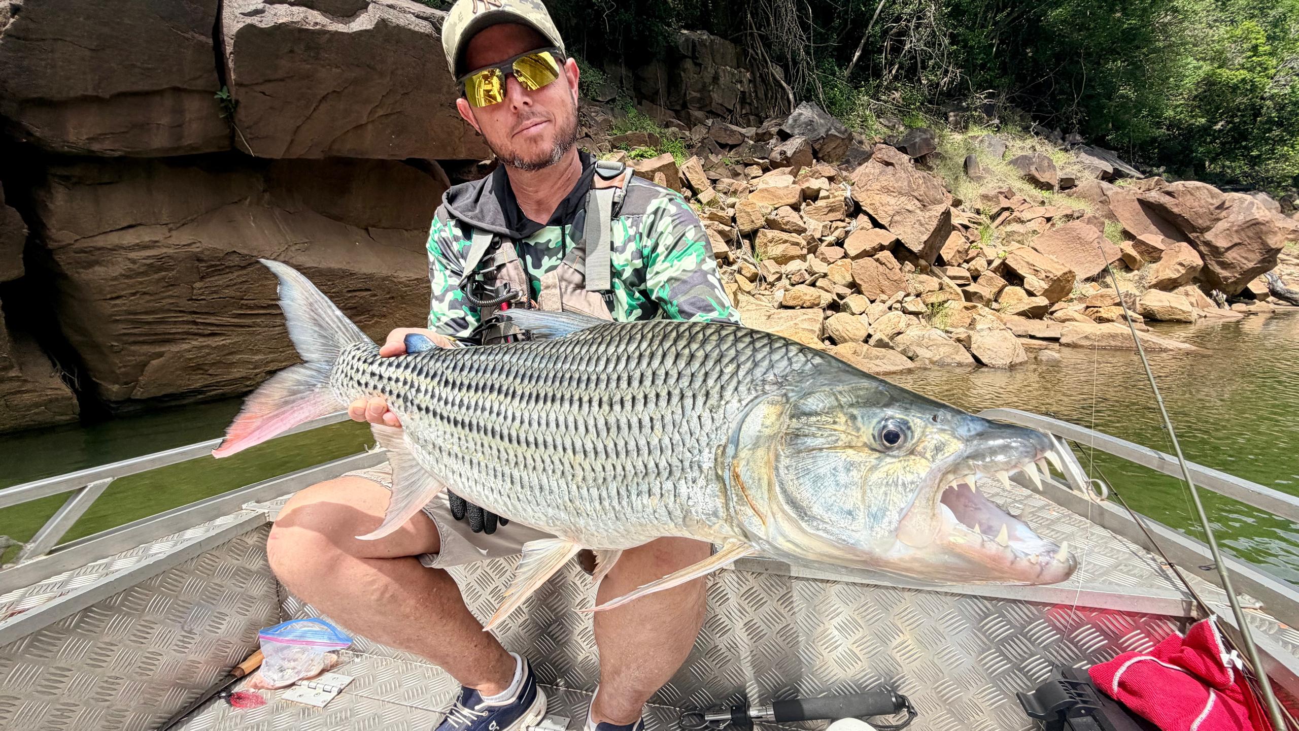 Angler with tigerfish on the Rufiji River — Tanzania