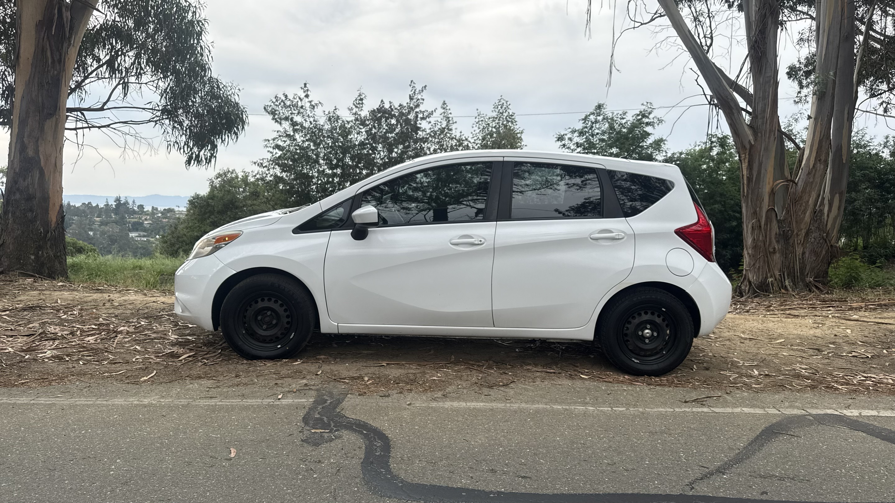 2015 Nissan Versa Note SV - Driver side profile