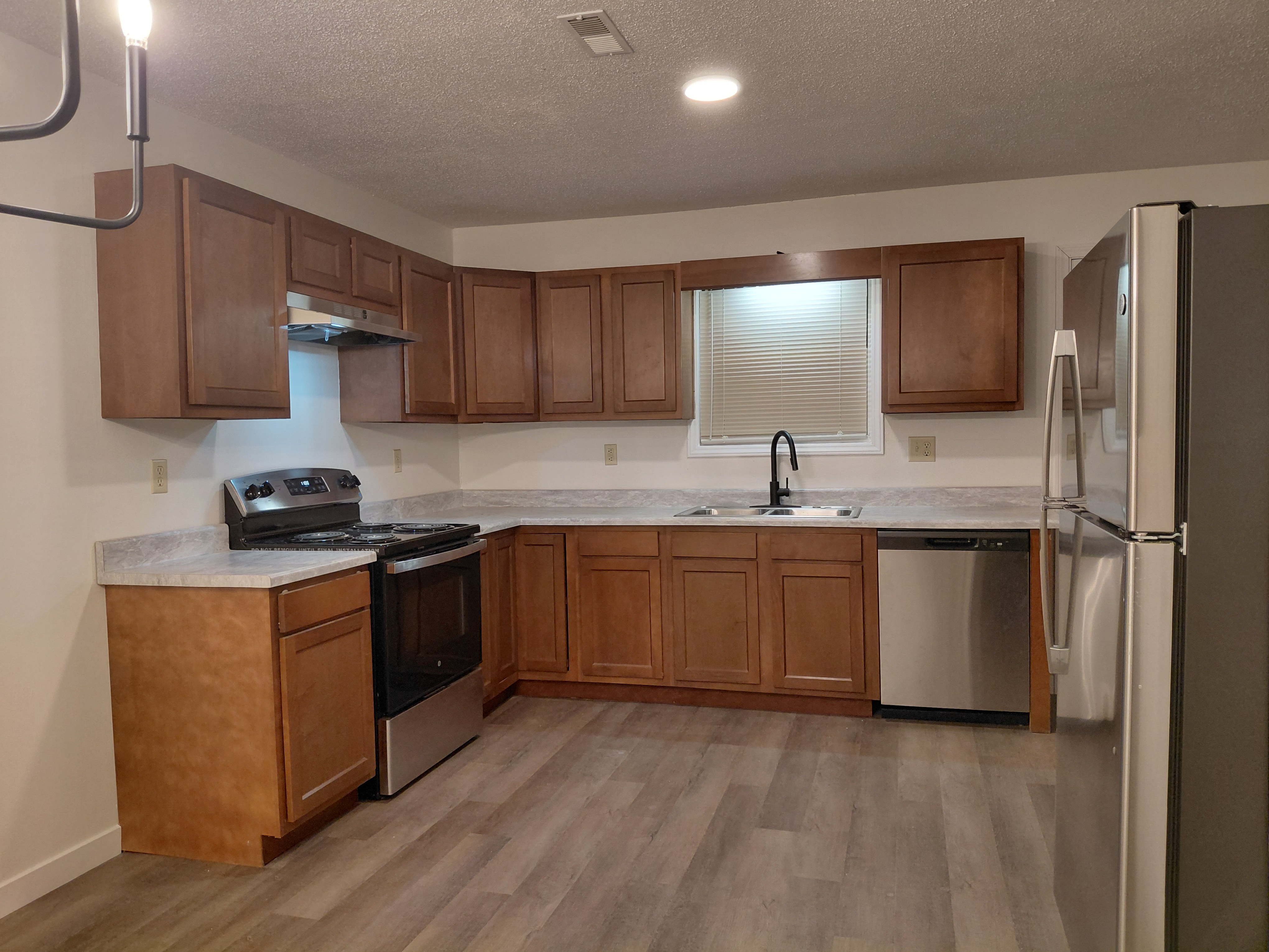 Baileyton Apartment
