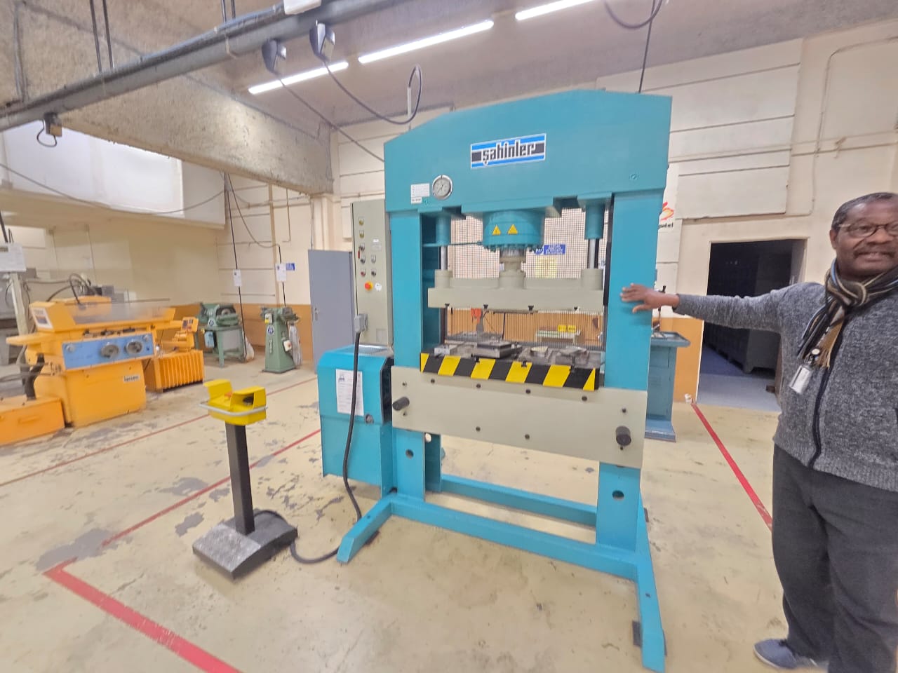 Presse industrielle Sahinler atelier partenaire