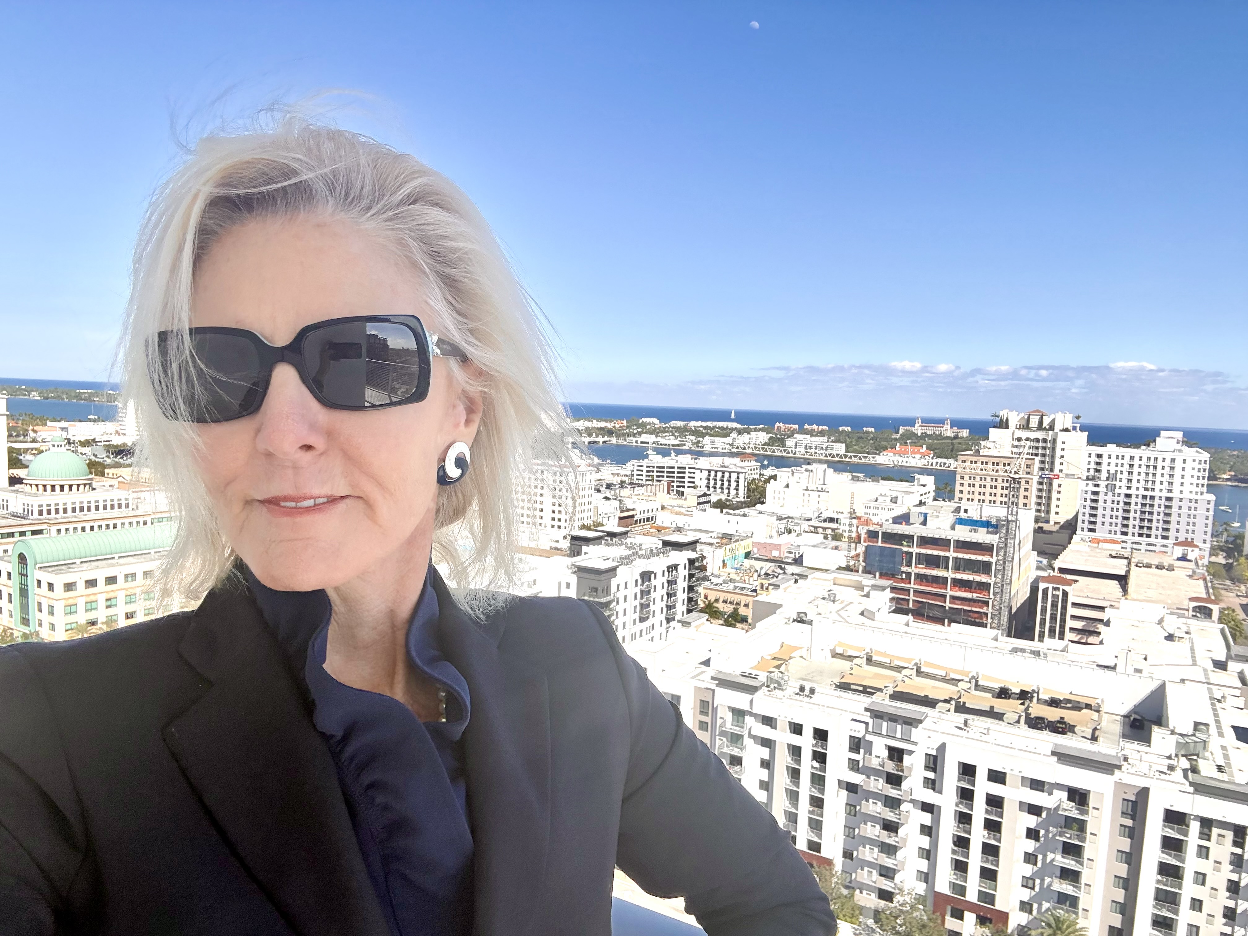 Deidra E. Newton, MBA, SRES — Founder of Newtonian AI&trade;