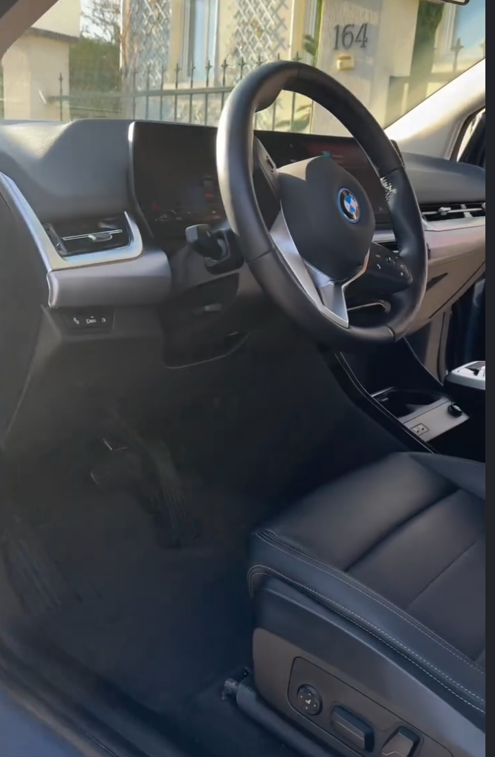BMW Carrières-sur-Seine — Après