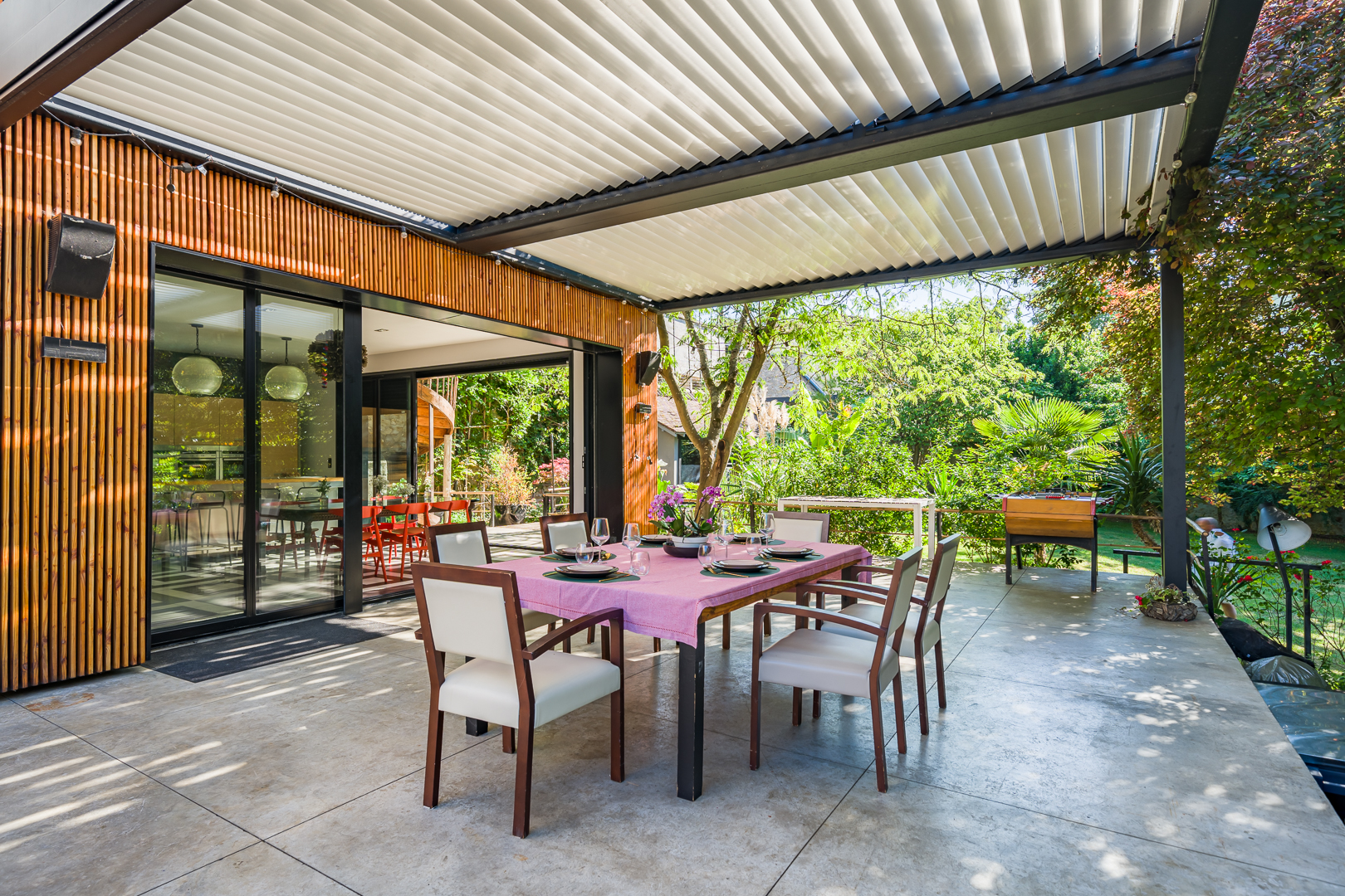Jardin balinais et pavillons — Villa Théa Paris Bali