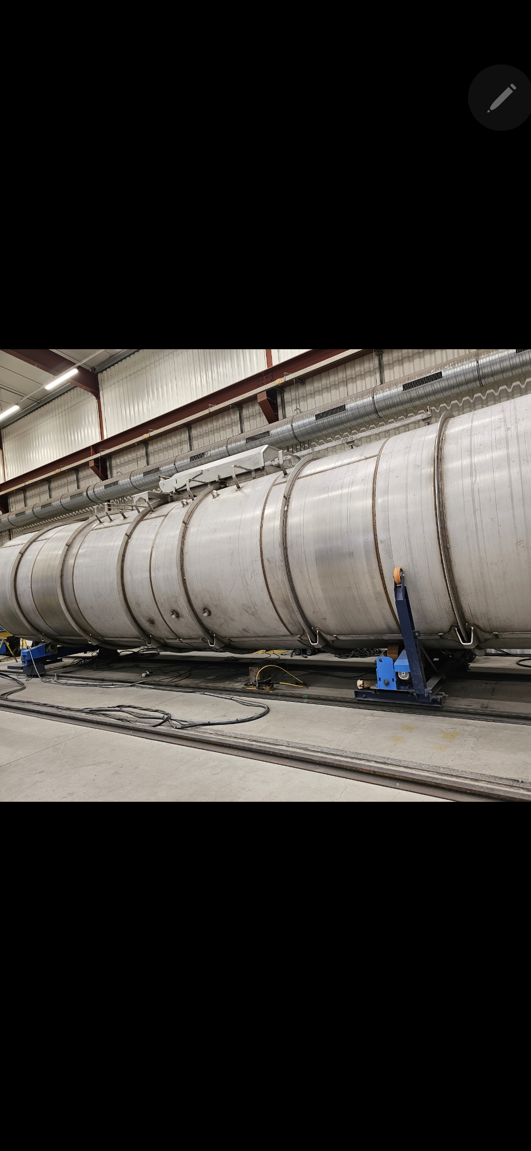 Citerne inox terminée, finition propre